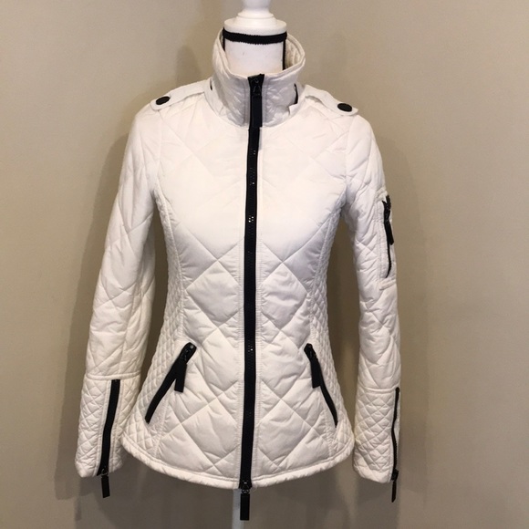 Burberry Jackets & Blazers - Burberry London White Quilted Coat Jacket Sz 4 XS